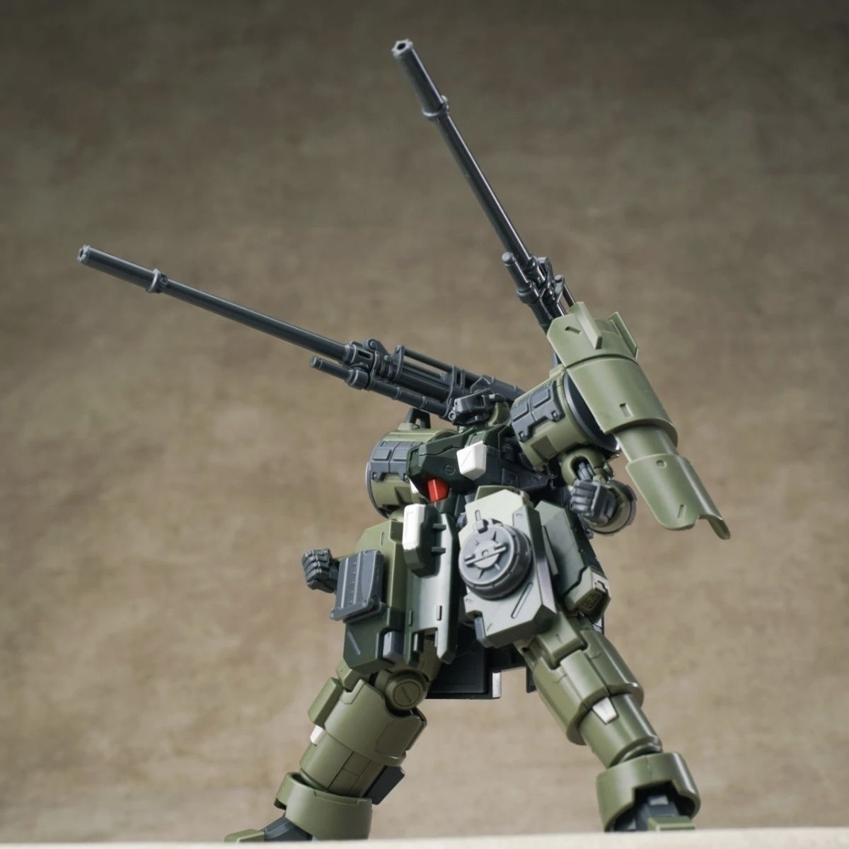 Sheik Mainland ZAROV C1 1/144  - Heavy Equipment Game reseña y precio