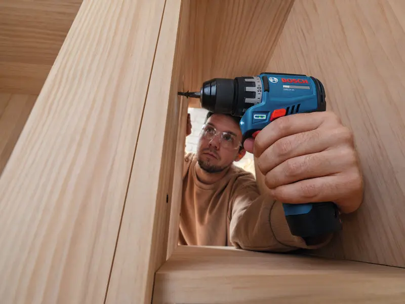 Taladro inalámbrico Bosch Prof - Tools Heavy Equipment reseña y precio
